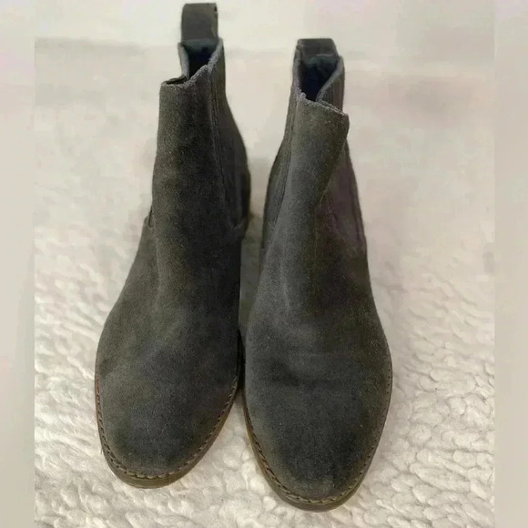 Dolce Vita Terra Charcoal Grey Suede Ankle Boots Size 6 - Picture 4 of 11